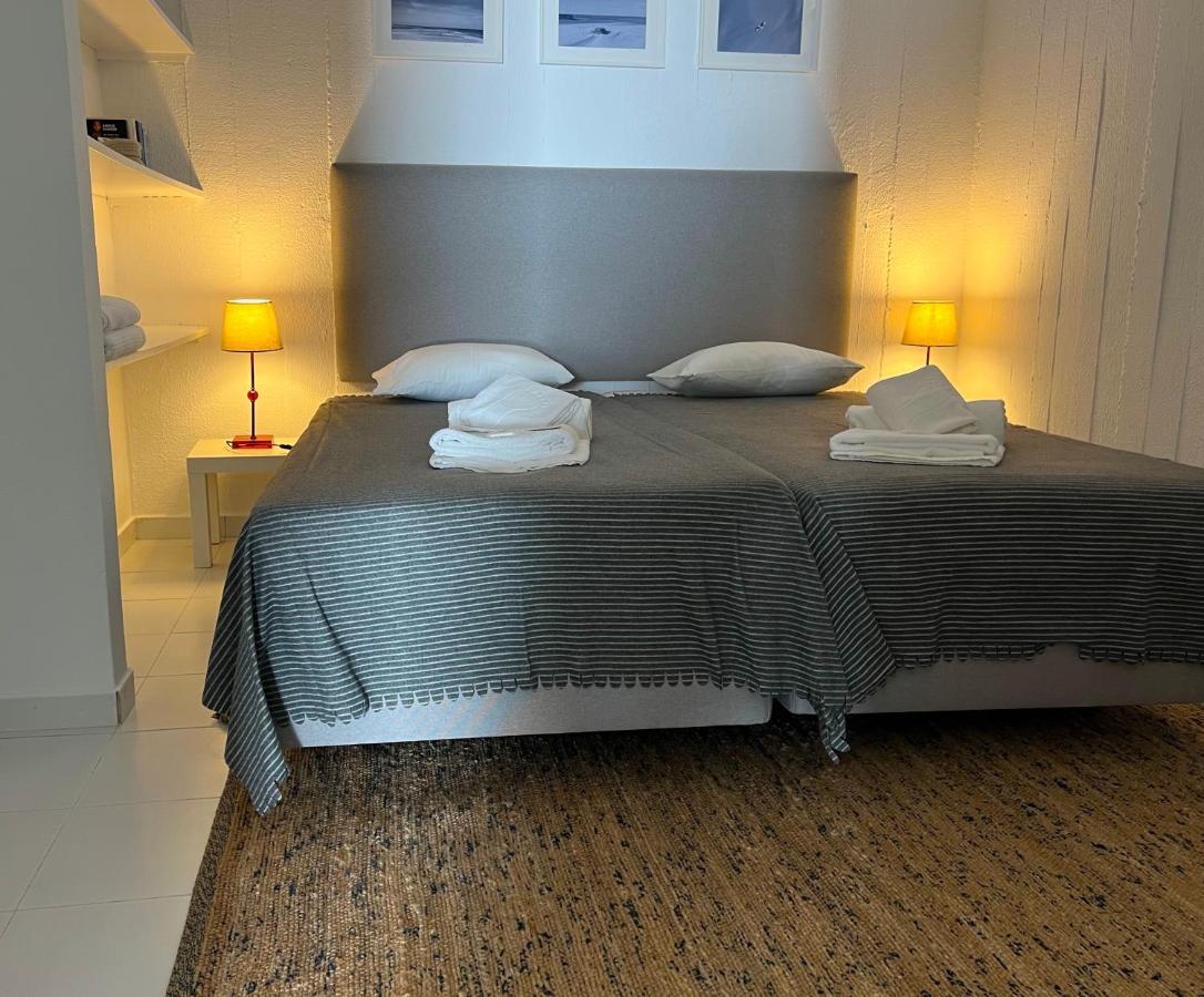 Pine House - Faro Airport, Beach And City Center Ngoại thất bức ảnh