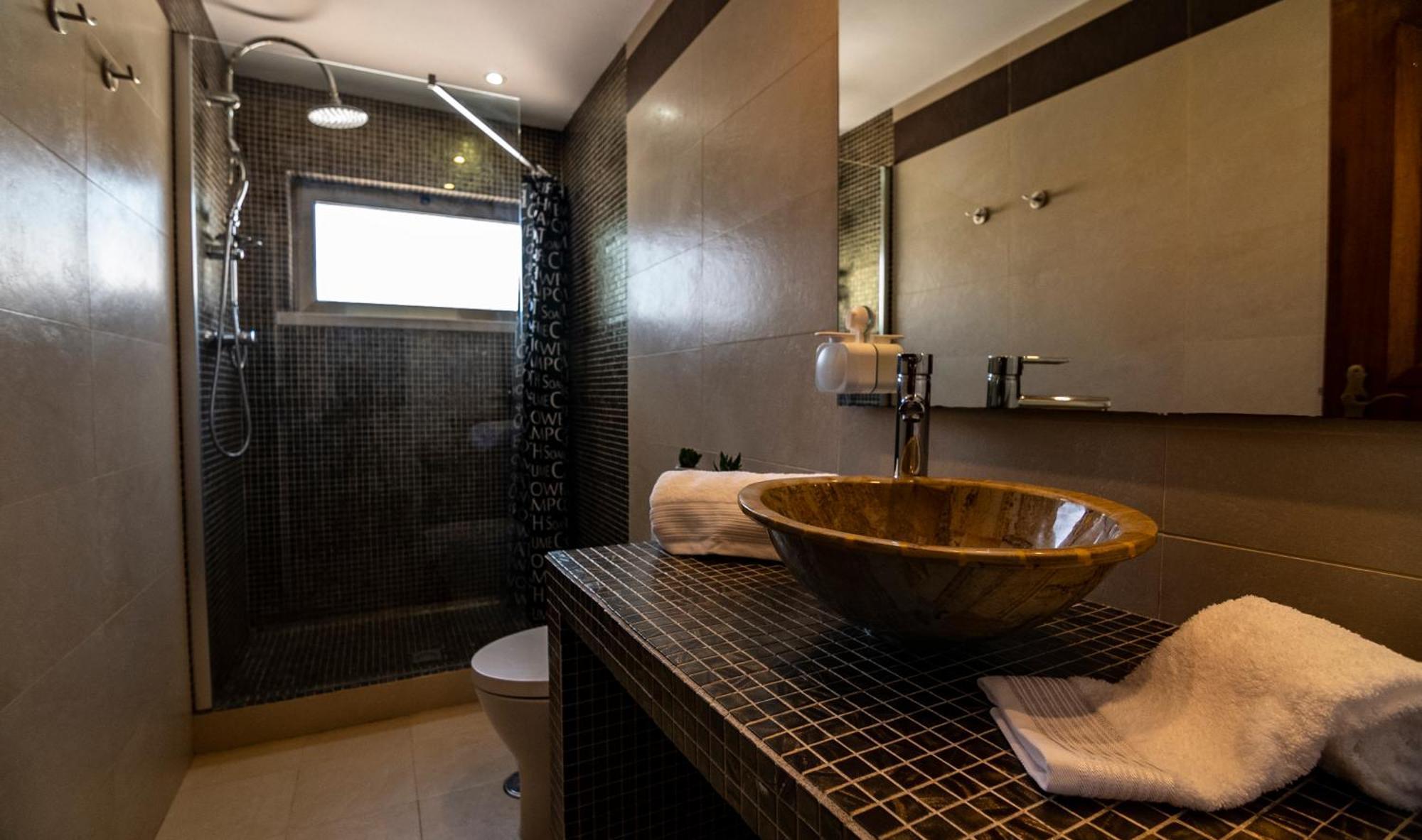 Pine House - Faro Airport, Beach And City Center Phòng bức ảnh