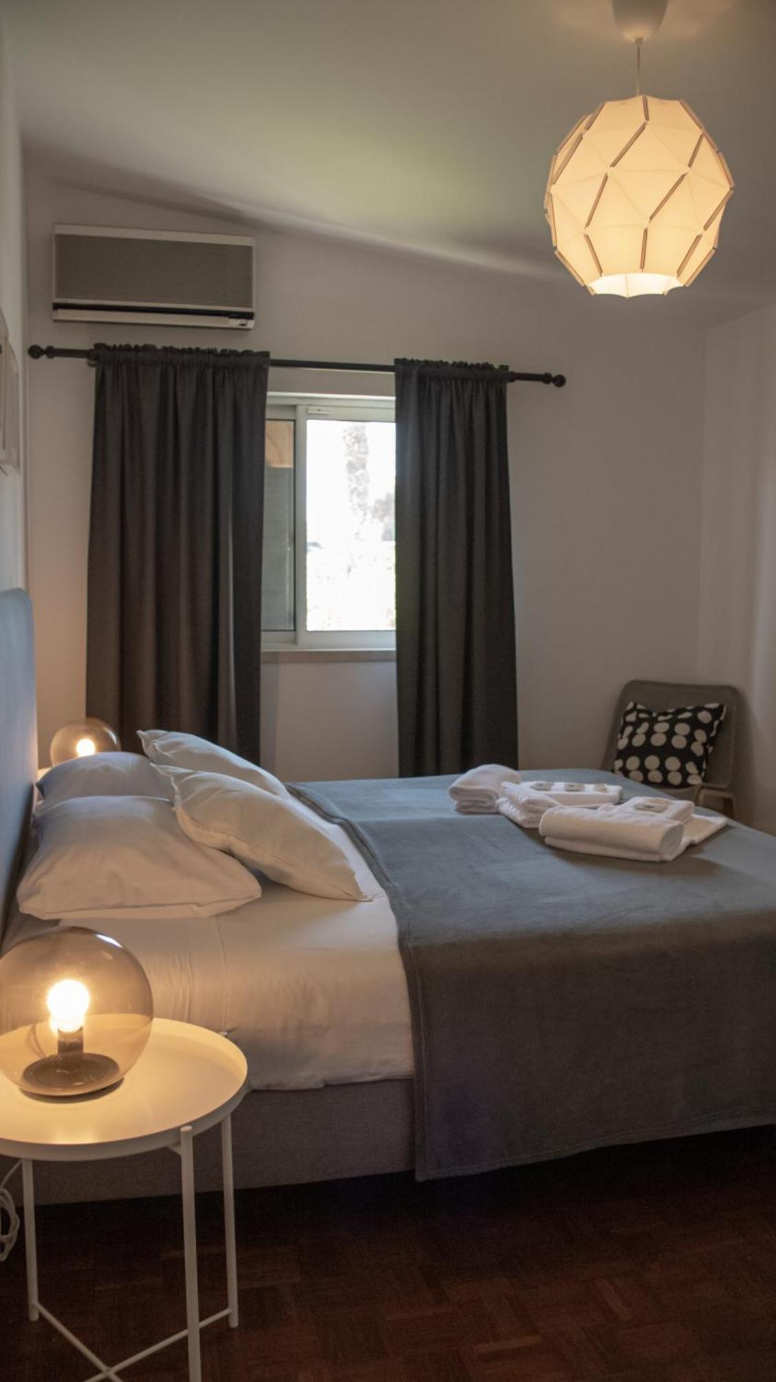 Pine House - Faro Airport, Beach And City Center Ngoại thất bức ảnh