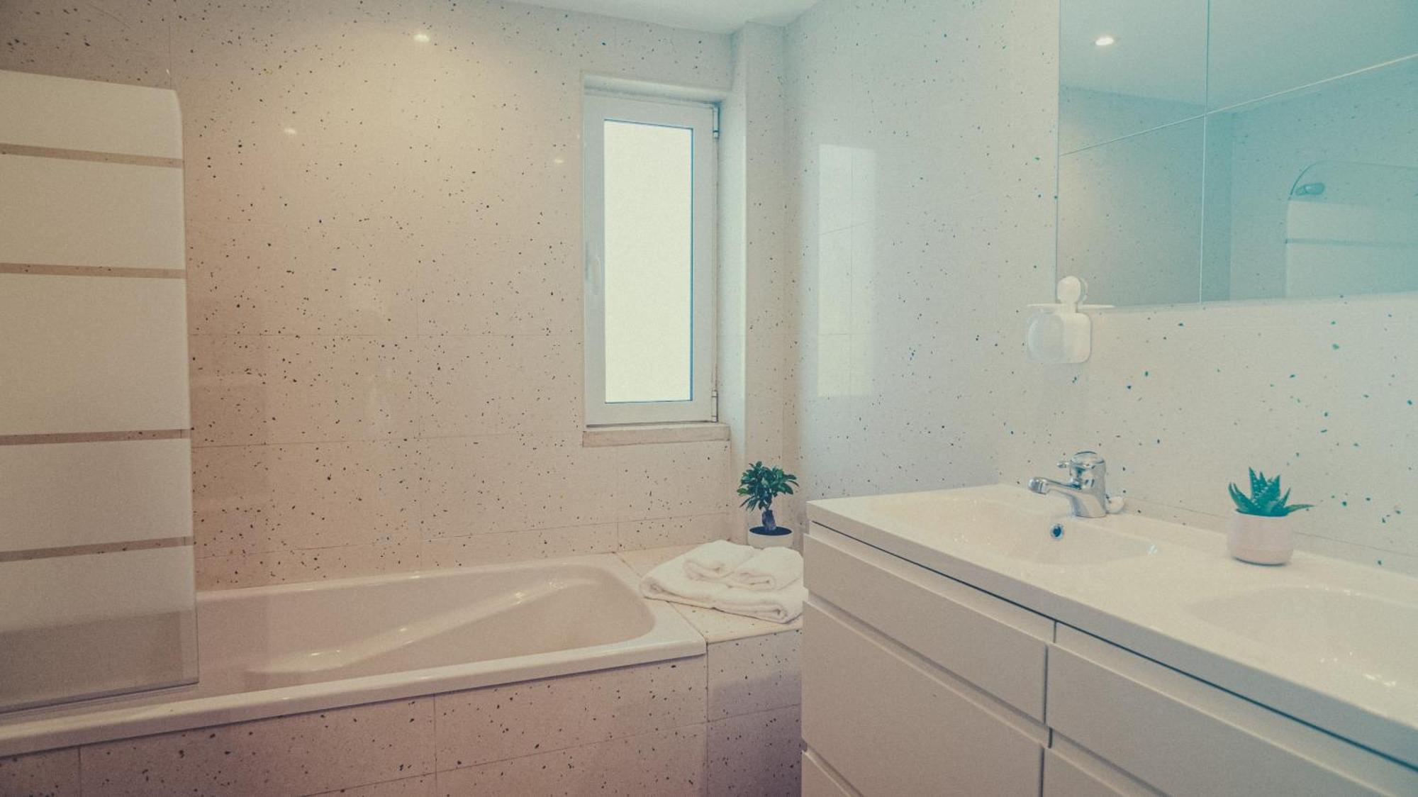 Pine House - Faro Airport, Beach And City Center Phòng bức ảnh